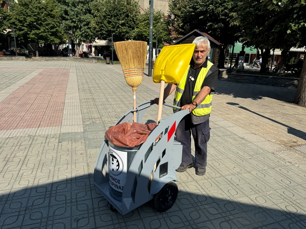 Νέα καρότσια αποκομιδής απορριμμάτων για την Υπηρεσία Καθαριότητας του Δήμου Φλώρινας