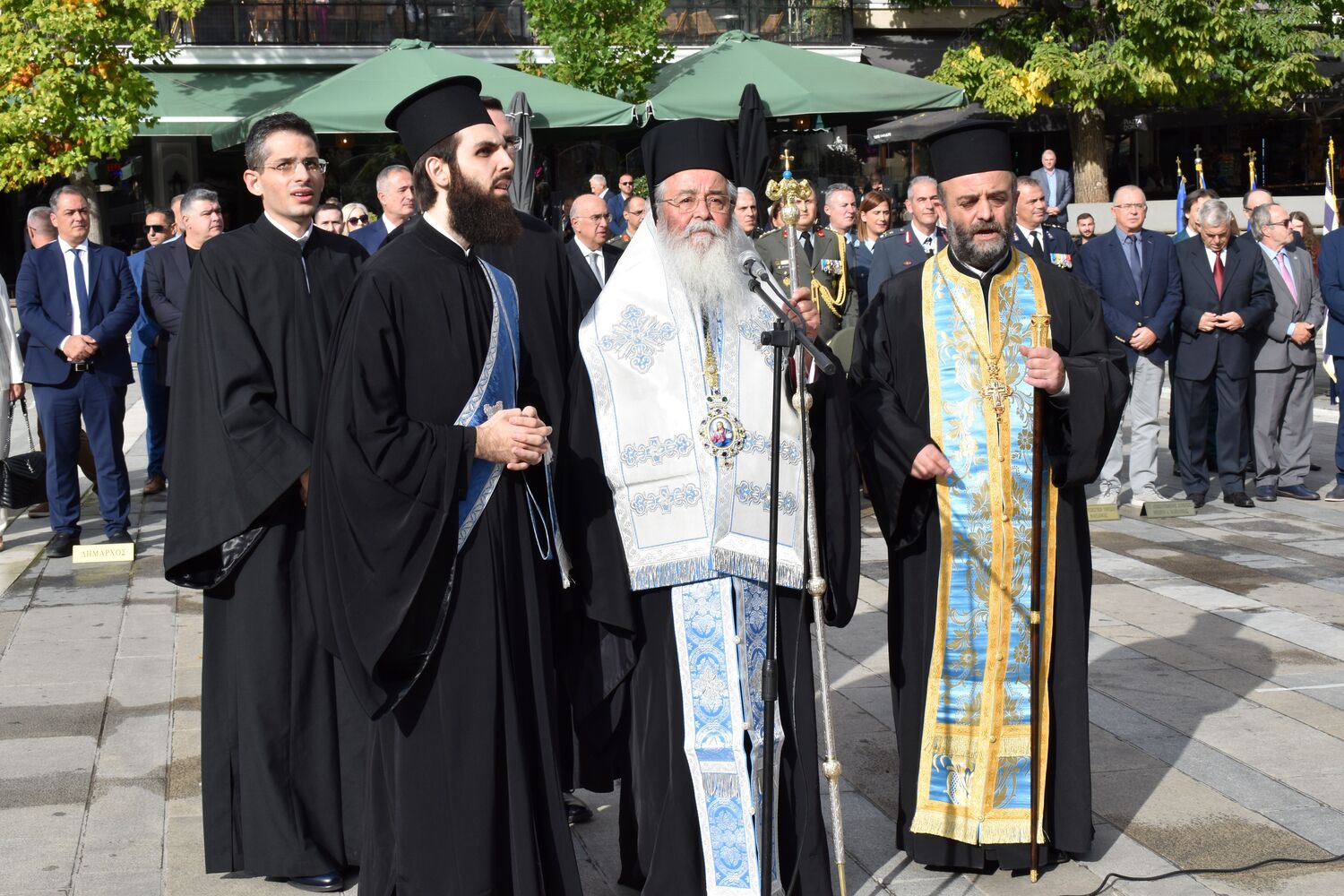 Με λαμπρότητα ο εορτασμός των 112ων Ελευθερίων της Κοζάνης – Γιάννης Κοκκαλιάρης: «Σύμβολο ενότητας, ομοψυχίας και προσφοράς, η 11η Οκτωβρίου» (Φωτογραφίες)