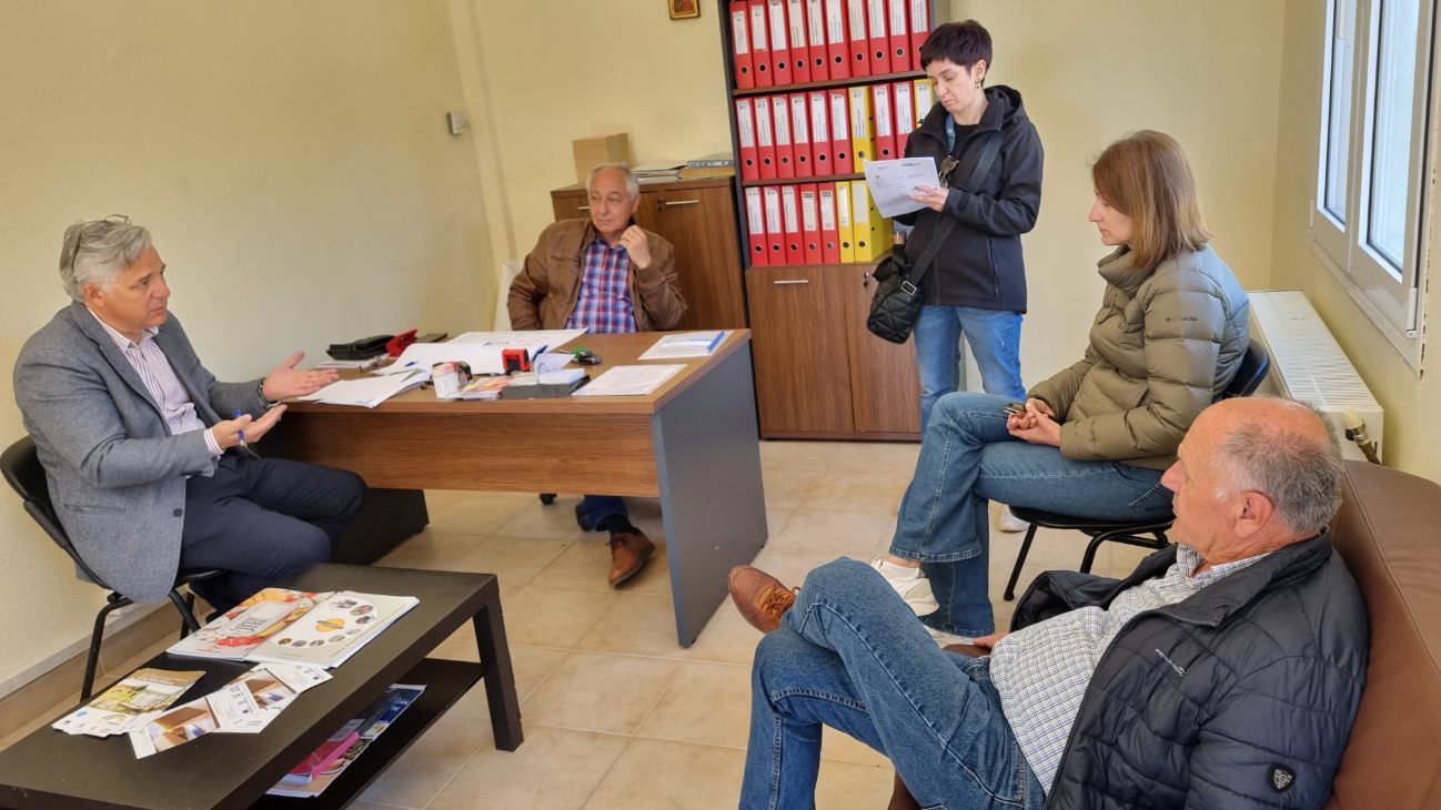 Δήμος Βοΐου: Συνάντηση εργασίας στη Νεάπολη για τα κτήρια του τυροκομείου και των αποθηκών της πρώην Ένωσης