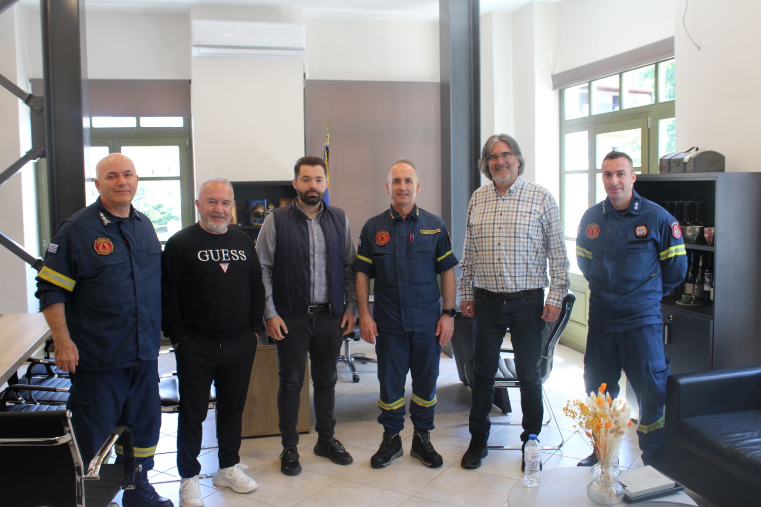Συνάντηση εργασίας για την ενίσχυση της Πολιτικής Προστασίας στο Δήμο Σερβίων