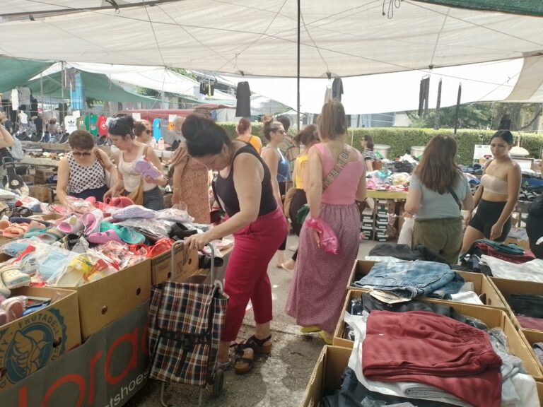 ΕΝΗΜΕΡΩΣΗ ΠΟΛΙΤΩΝ ΓΙΑ ΤΗΝ ΛΕΙΤΟΥΡΓΙΑ ΤΗΣ ΛΑΙΚΗΣ ΑΓΟΡΑΣ