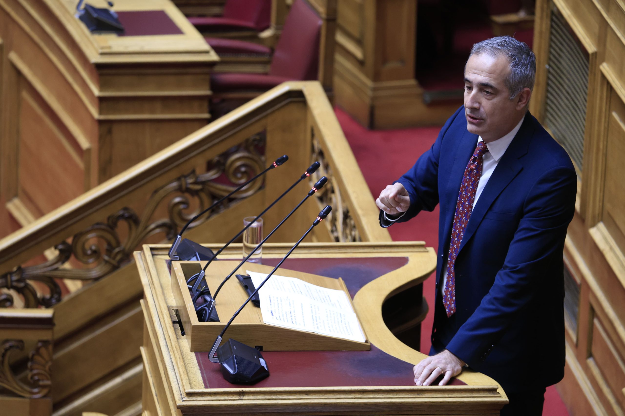 Η ομιλία του βουλευτή ΠΕ Κοζάνης Στάθη Κωνσταντινίδη στο σ/ν του Υπουργείου Οικονομικών, για τη φορολογική μεταρρύθμιση και τα μέτρα για το δημογραφικό: «Η αντιπολίτευση προσπαθεί να μας πείσει ότι ένα κιλό ατσάλι είναι πιο βαρύ από ένα κιλό βαμβάκι!».